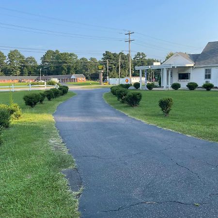 Kenwood Court Motel Wilson Dış mekan fotoğraf